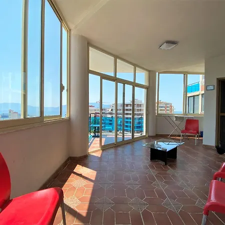 Zenit Days Lägenhet *